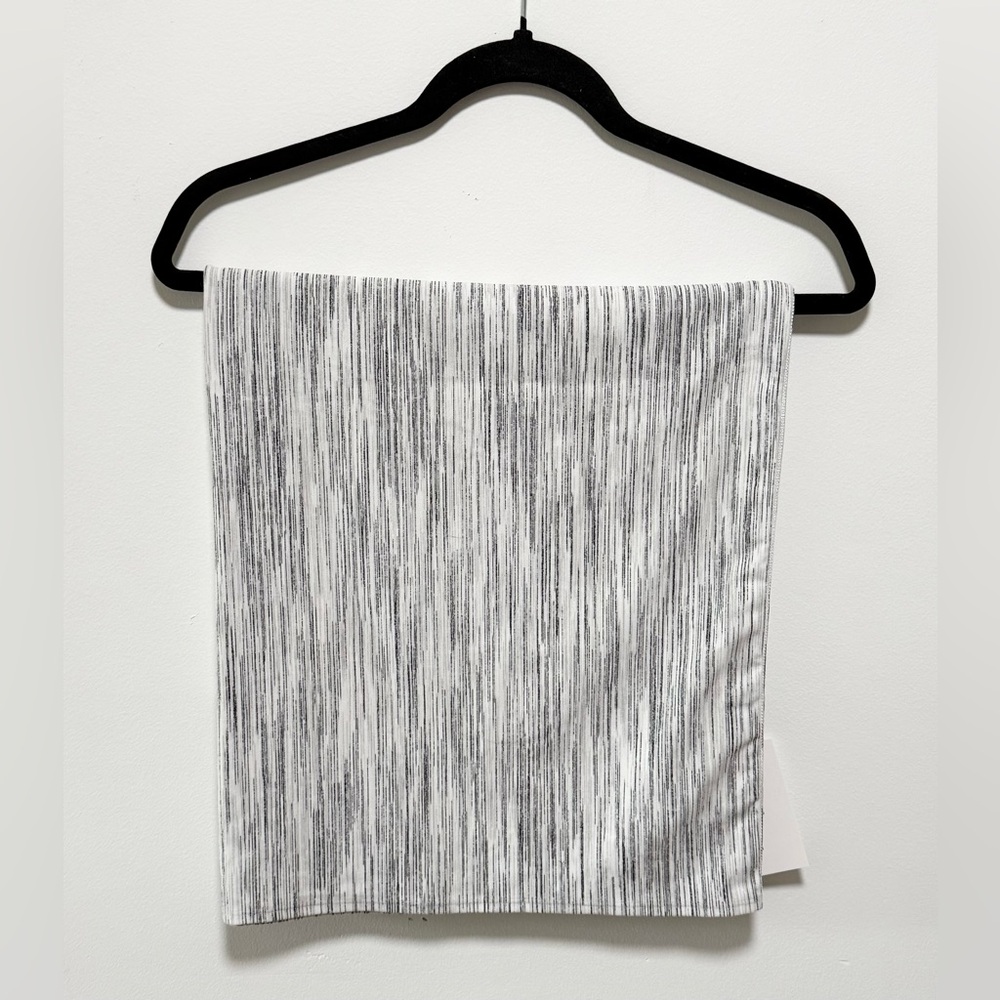 Lululemon Scarf - Picture 5 of 5